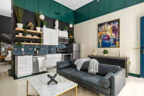 Esplanade Montane Midtown Palatial King Bed Loft
